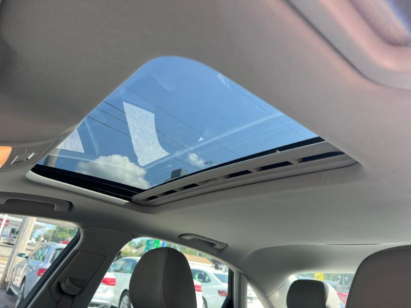 Audi A4 2.0T Sedan quattro Tiptronic 2014
