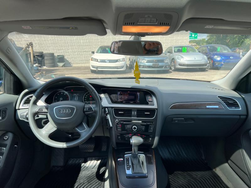 Audi A4 2.0T Sedan quattro Tiptronic 2014