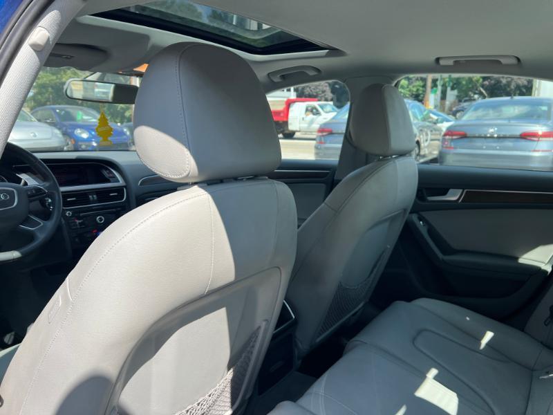Audi A4 2.0T Sedan quattro Tiptronic 2014
