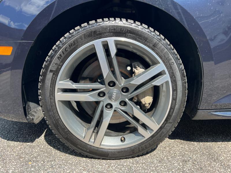 Audi A4 2.0T Premium Plus quattro Sedan 2017