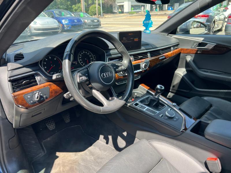 Audi A4 2.0T Premium Plus quattro Sedan 2017