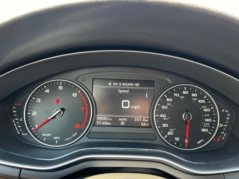 Audi A4 2.0T Premium Plus quattro Sedan 2017