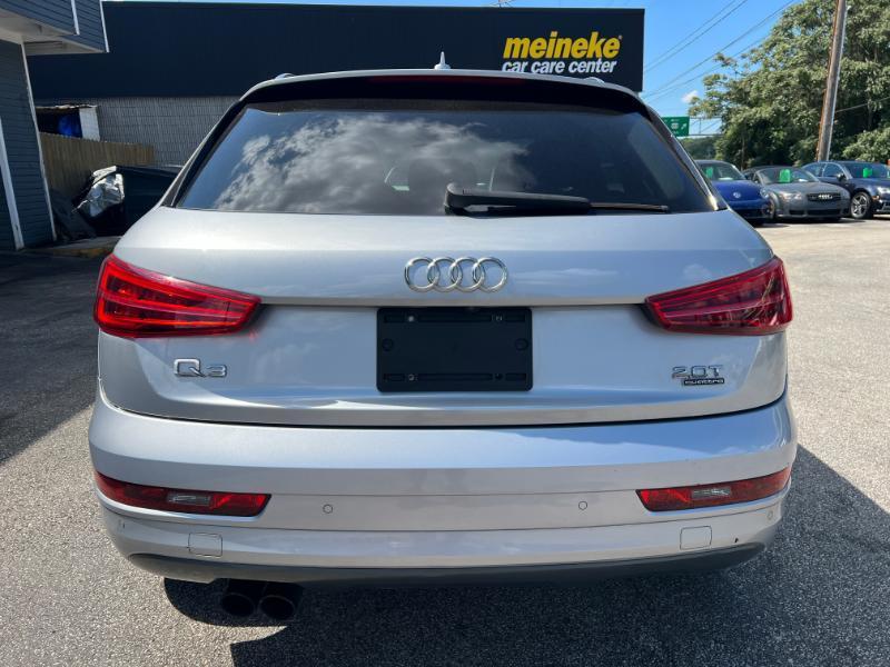 Audi Q3 2.0T quattro Premium Plus 2016