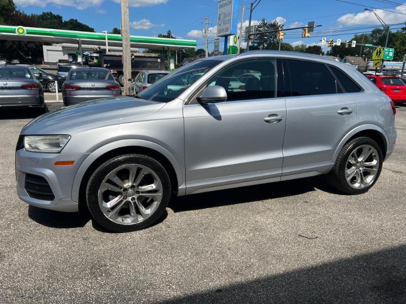 Audi Q3 2.0T quattro Premium Plus 2016