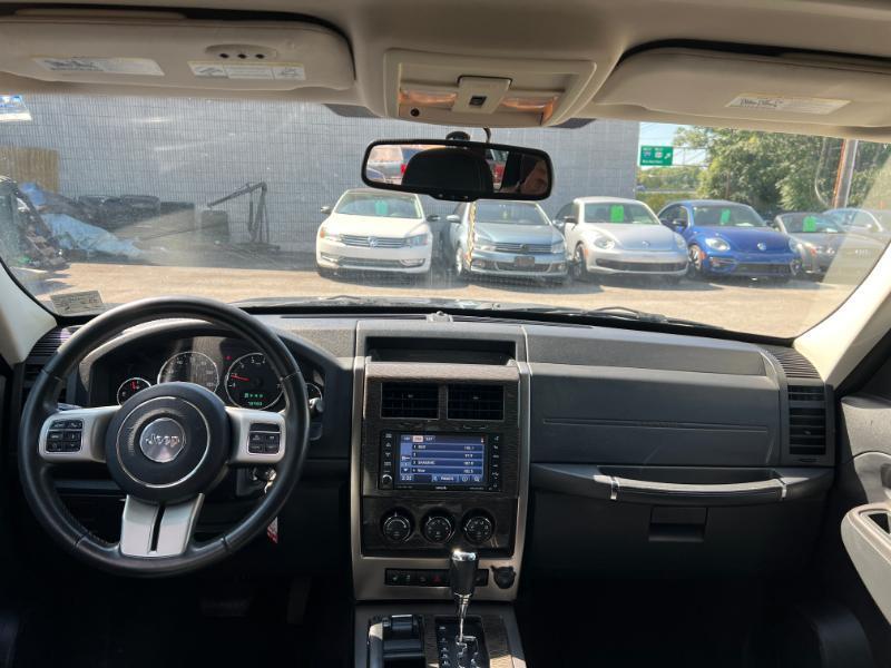 Jeep Liberty Limited 4WD 2012