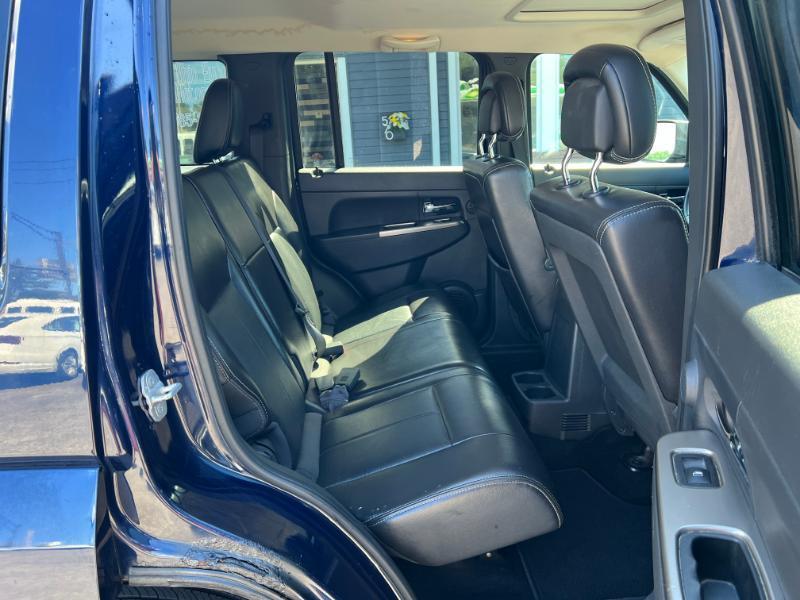Jeep Liberty Limited 4WD 2012
