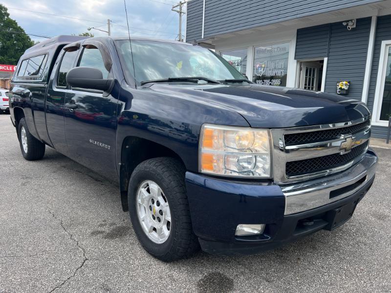 Chevrolet Silverado 1500 LT Ext. Cab Long Box 4WD 2011