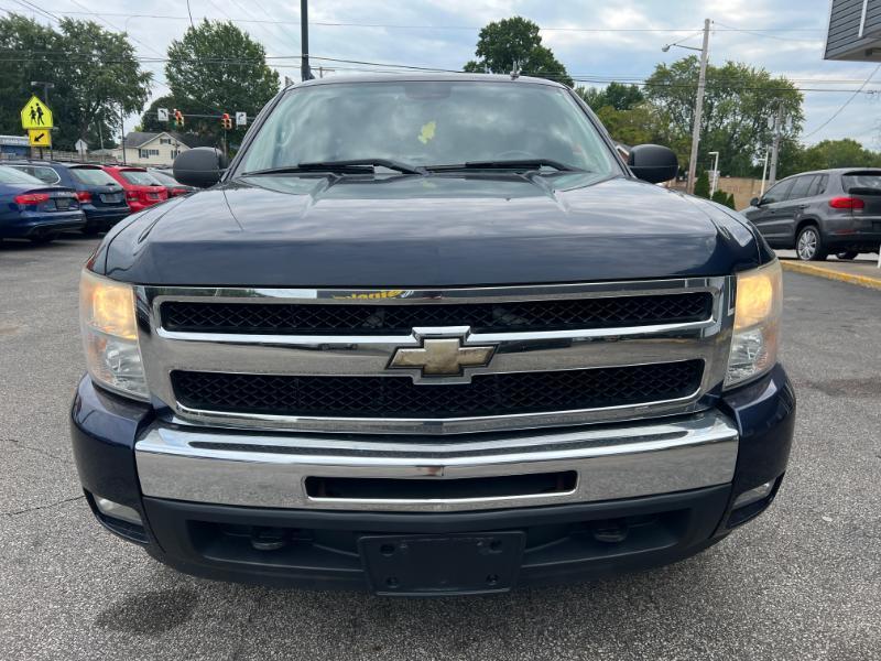 Chevrolet Silverado 1500 LT Ext. Cab Long Box 4WD 2011
