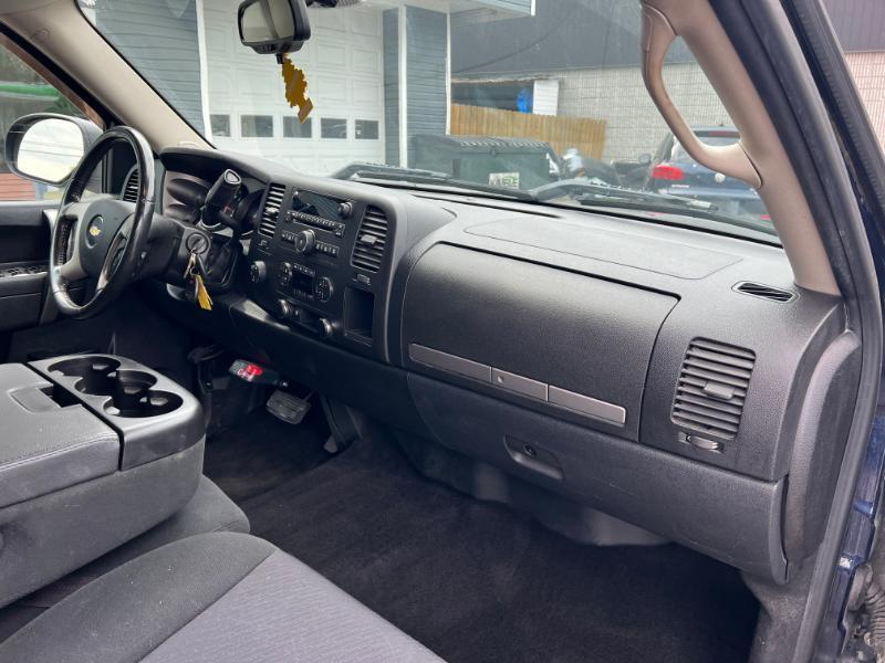 Chevrolet Silverado 1500 LT Ext. Cab Long Box 4WD 2011