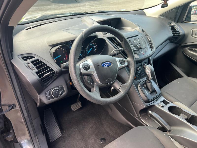 Ford Escape S FWD 2016
