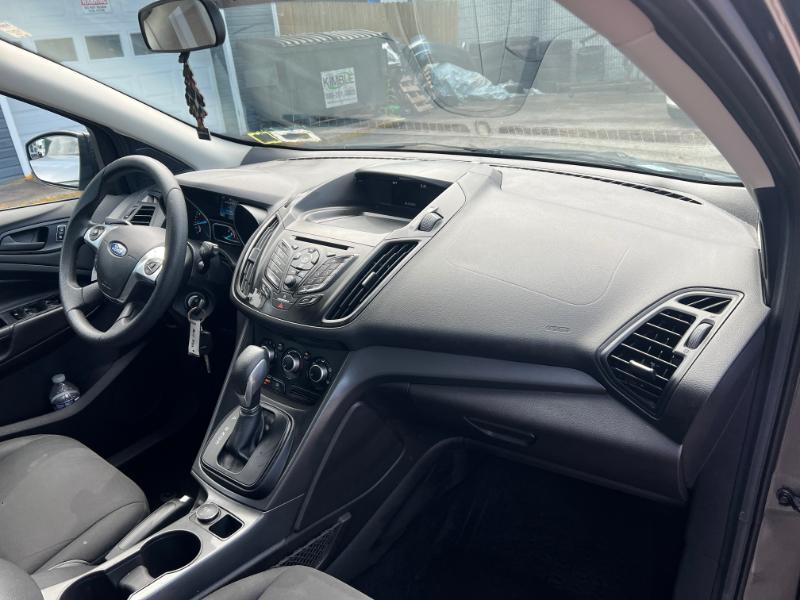 Ford Escape S FWD 2016