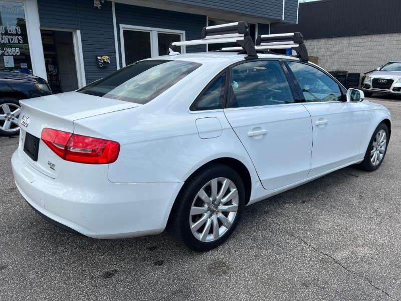 Audi A4 2.0T Premium Sedan quattro Manual 2013
