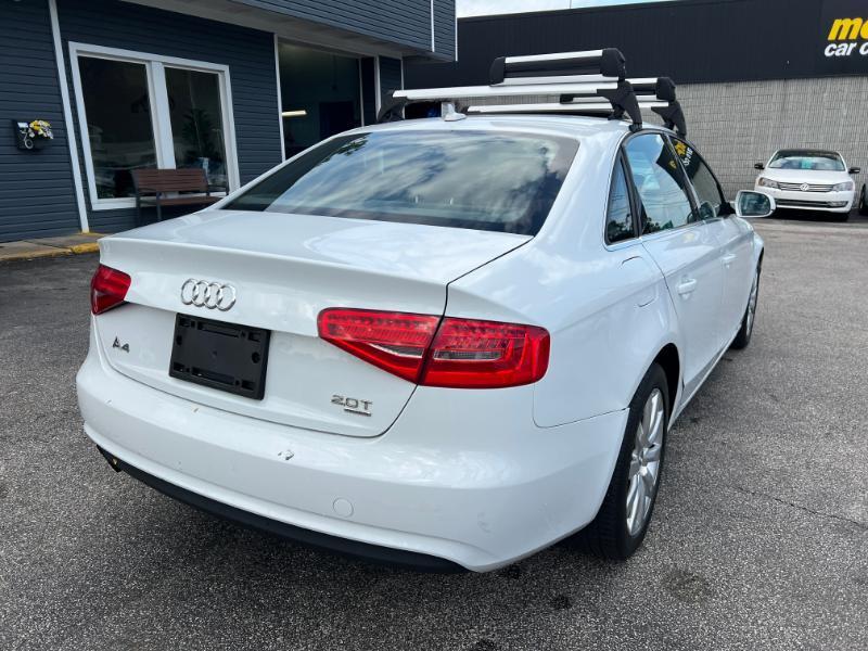 Audi A4 2.0T Premium Sedan quattro Manual 2013