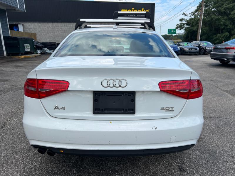 Audi A4 2.0T Premium Sedan quattro Manual 2013