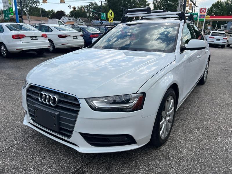 Audi A4 2.0T Premium Sedan quattro Manual 2013