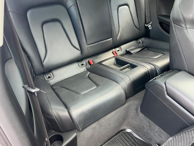 Audi A5 Coupe 2.0T quattro Manual 2012