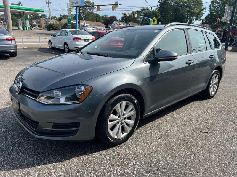 Volkswagen Golf SportWagen TSI S 4Motion 6A 2017