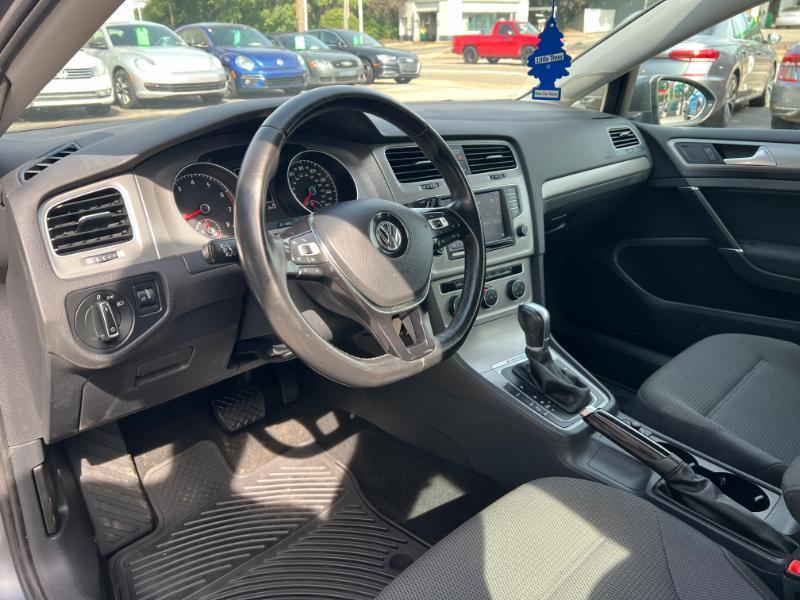 Volkswagen Golf SportWagen TSI S 4Motion 6A 2017