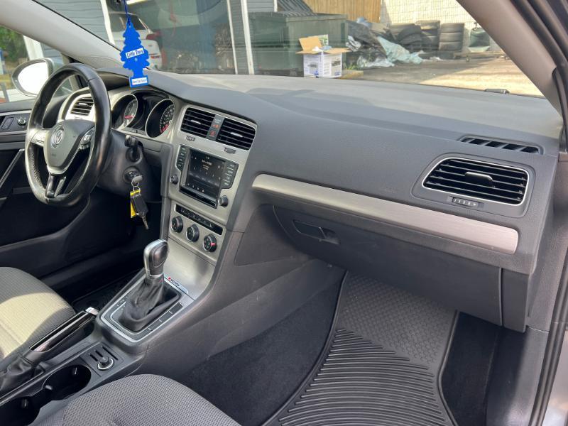 Volkswagen Golf SportWagen TSI S 4Motion 6A 2017