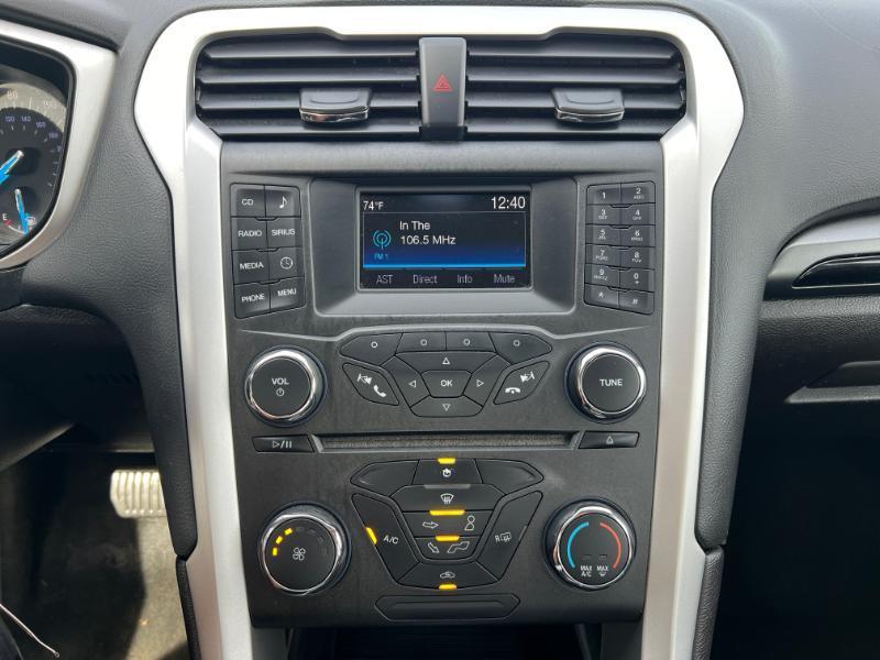 Ford Fusion SE AWD 2016