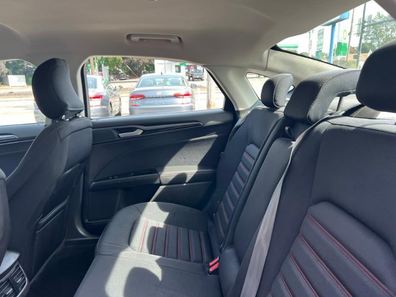Ford Fusion SE AWD 2016