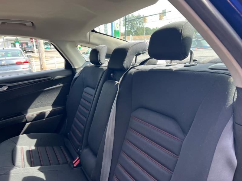 Ford Fusion SE AWD 2016