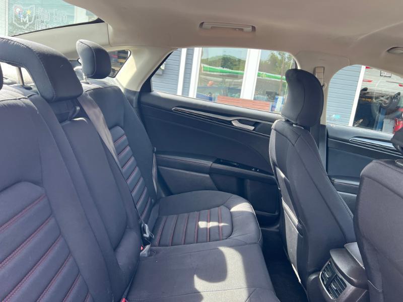 Ford Fusion SE AWD 2016