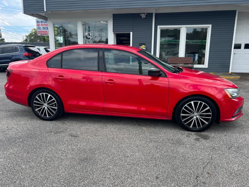 Volkswagen Jetta SE 6A 2016