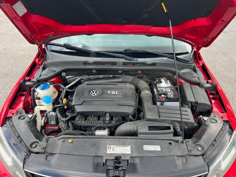 Volkswagen Jetta SE 6A 2016