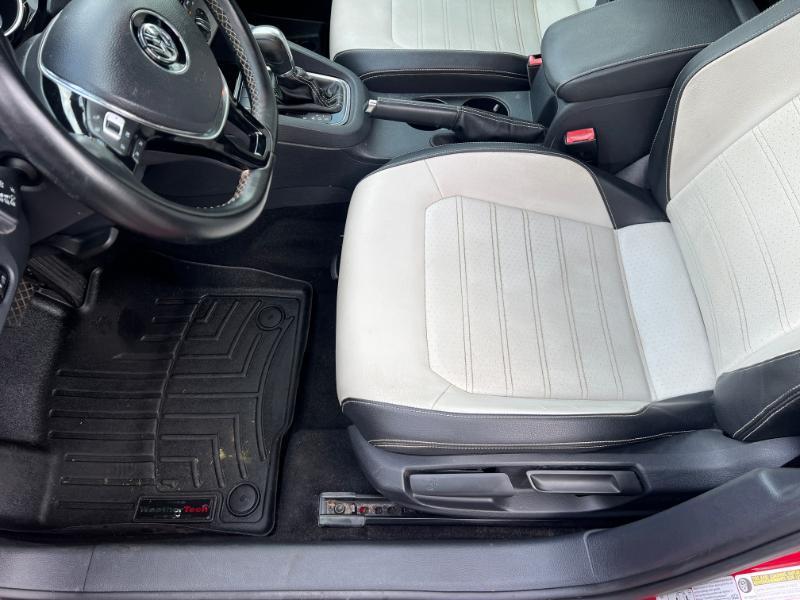 Volkswagen Jetta SE 6A 2016