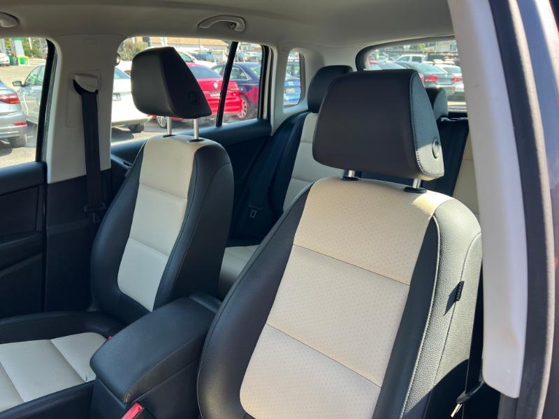Volkswagen Tiguan SE 2016