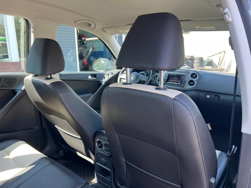 Volkswagen Tiguan SE 2016