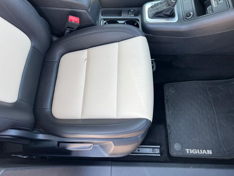 Volkswagen Tiguan SE 2016