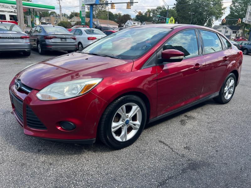 Ford Focus SE Sedan 2013