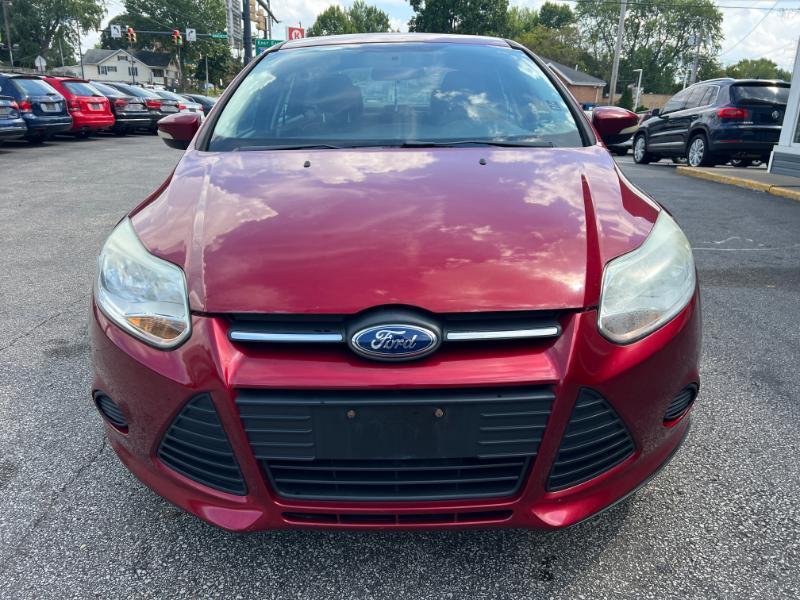 Ford Focus SE Sedan 2013
