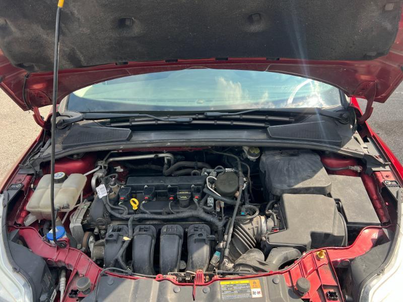 Ford Focus SE Sedan 2013