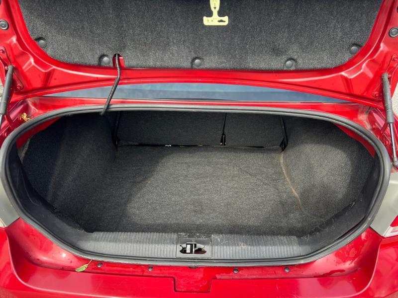 Ford Focus SE Sedan 2010