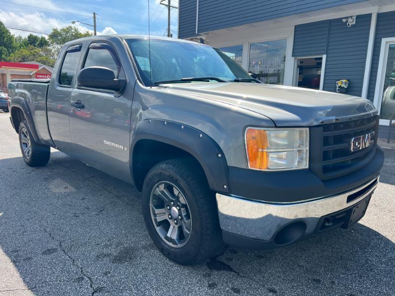 GMC Sierra 1500 Work Truck Ext. Cab Long Box 4WD 2009