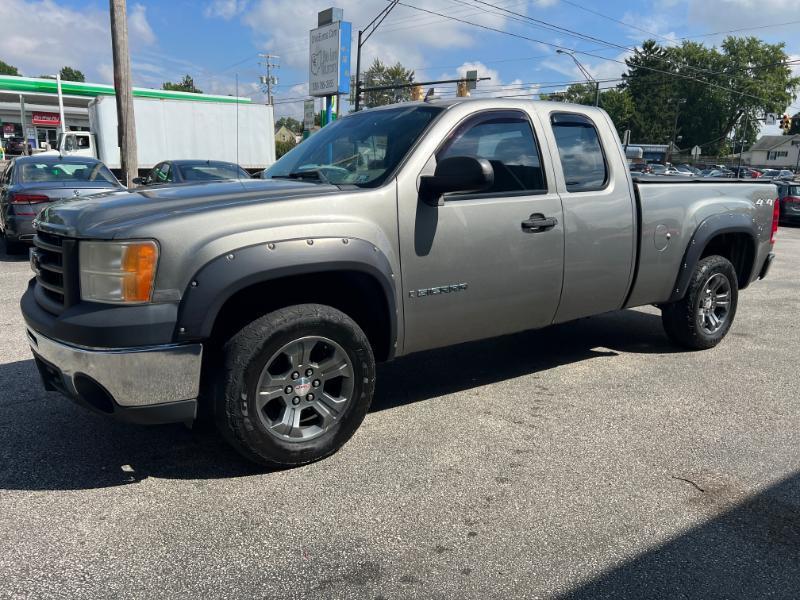 GMC Sierra 1500 Work Truck Ext. Cab Long Box 4WD 2009