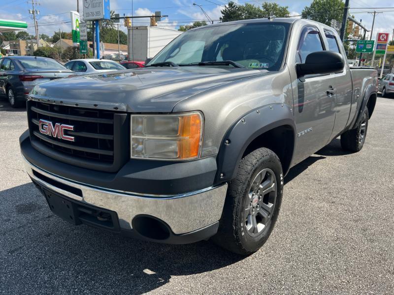 GMC Sierra 1500 Work Truck Ext. Cab Long Box 4WD 2009