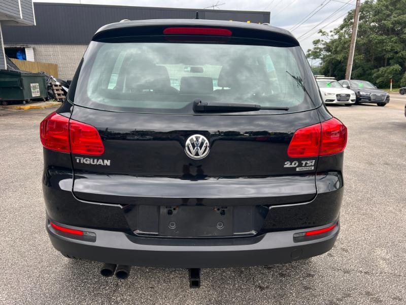 Volkswagen Tiguan S 4Motion 2015