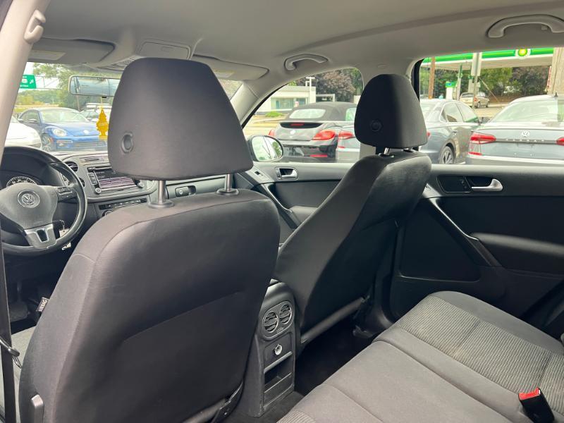 Volkswagen Tiguan S 4Motion 2015
