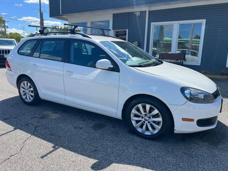 Volkswagen Jetta SportWagen S 2010