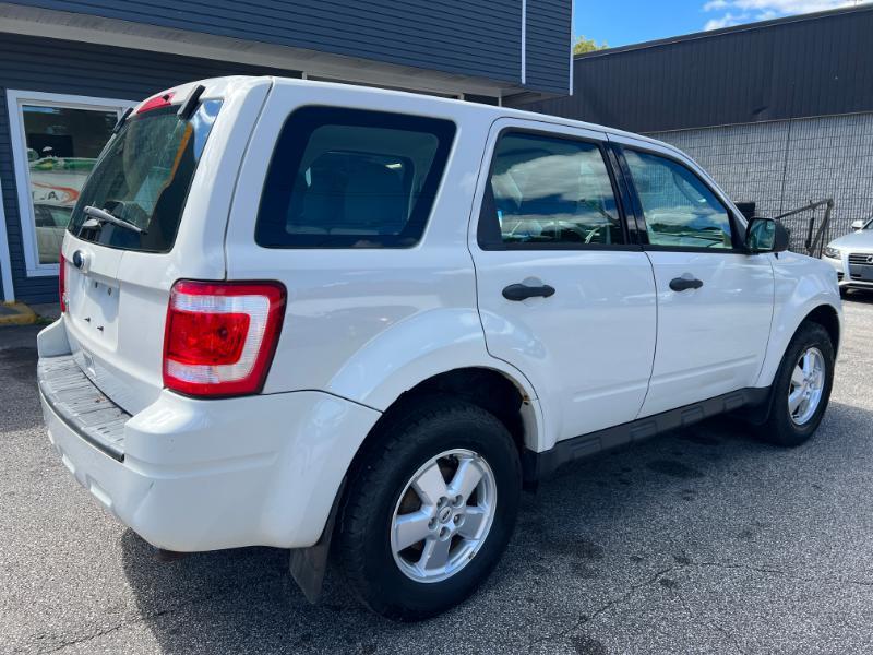 Ford Escape XLS 4WD AT 2011