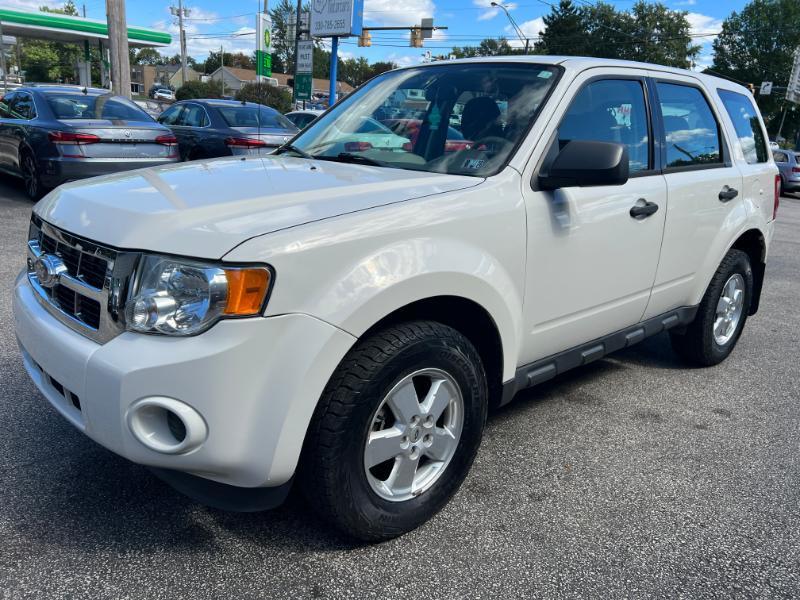 Ford Escape XLS 4WD AT 2011