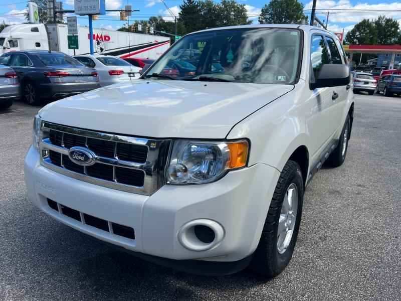 Ford Escape XLS 4WD AT 2011