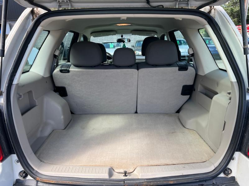 Ford Escape XLS 4WD AT 2011