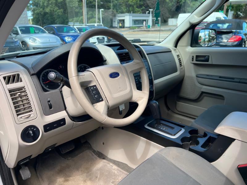 Ford Escape XLS 4WD AT 2011