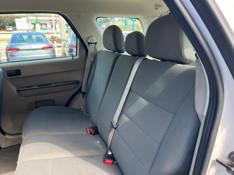 Ford Escape XLS 4WD AT 2011