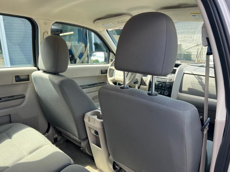 Ford Escape XLS 4WD AT 2011